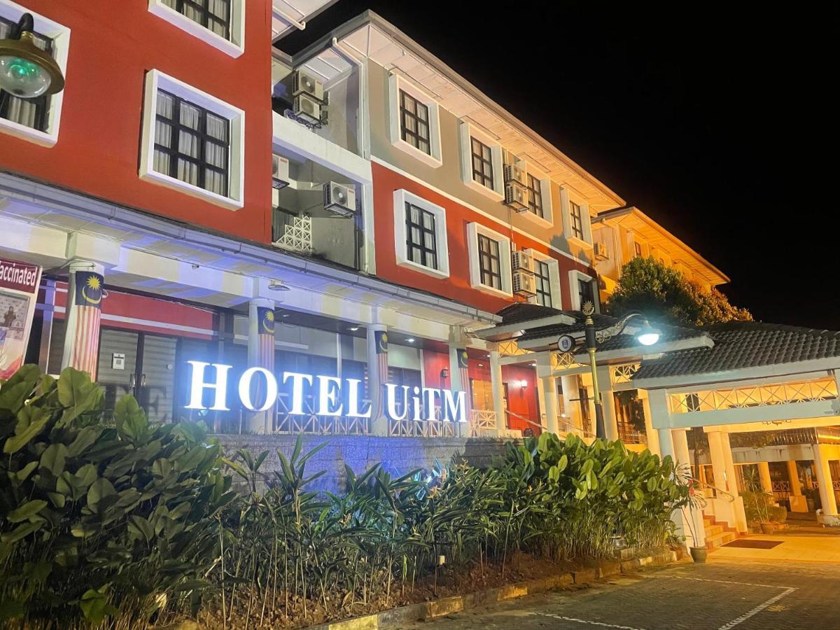 Hotel Uitm Шах-Алам Екстер'єр фото